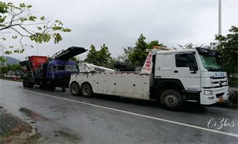 高速公路道路快速24小时拖车救援服务就附近公司热线电话-汽车搭电/补胎/吊车/脱困/维修/送油水/运输/开锁配钥匙-民丰和田市和田墨玉皮山洛浦策勒于田
