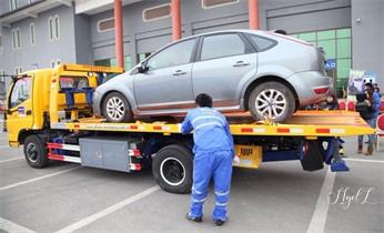 高速道路汽车车辆救援拖车/吊车/送油/搭电/补胎/充气/维修公司服务电话_道路救援拖车-吊车-送油-搭电-补胎-充气-维修电话