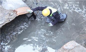 专业下水管道疏通高压车清理清淤清洗市政管道-吸抽化粪池淤泥污水池清掏-地漏马桶堵塞检测维修的附近公司热线电话_高压车吸抽清洗清掏清理清淤-市政化粪池-污水油池-淤泥-下水管道疏通--地漏马桶厕所堵塞专业检测维修的公司电话