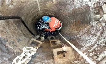 高压车疏通下水管道清理淤洗市政管道-专业吸抽化粪池淤泥污水池清掏-地漏马桶堵塞检测维修的公司电话_附近预约技师24小时上门服务电话